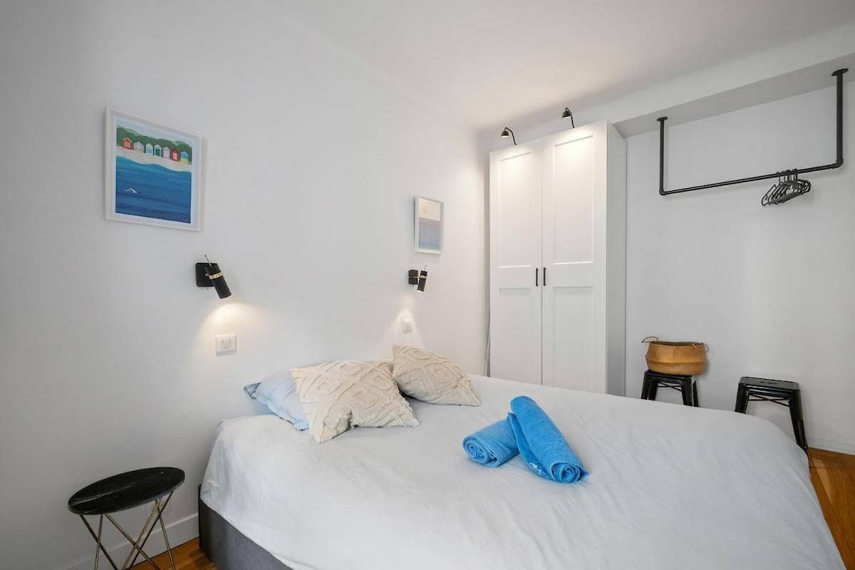 Apartment Les Palmiers, Quiet And Air-conditioned