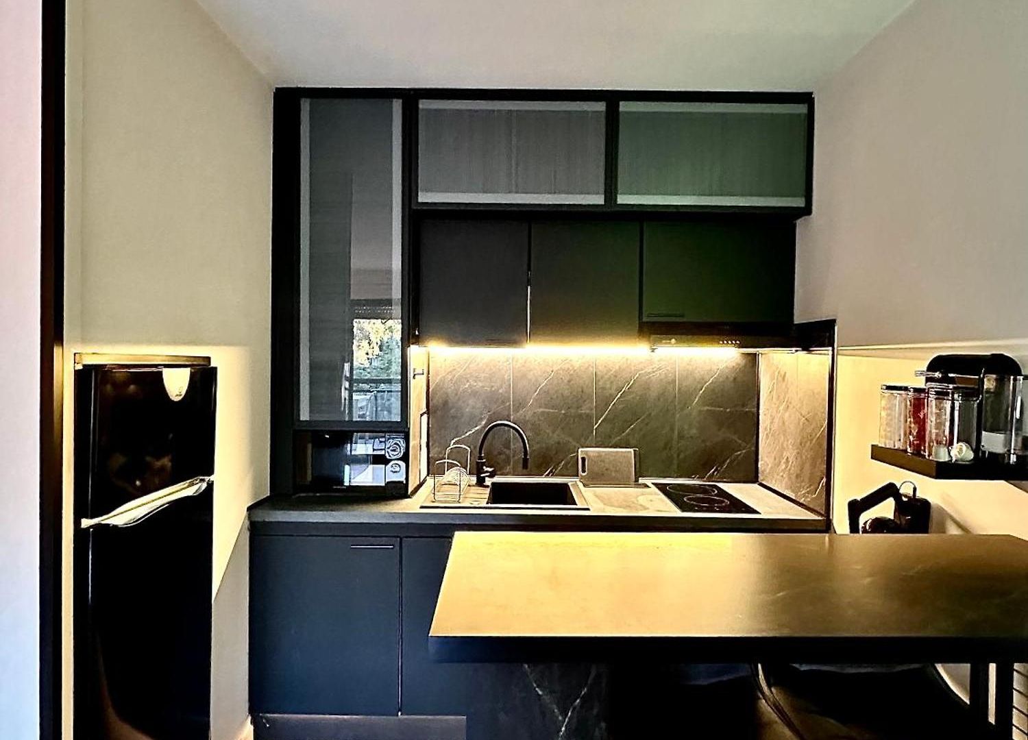 Appartement Moderne Climatisé Avec Piscine, Terrasse Et Parking - Proche Promenade Des