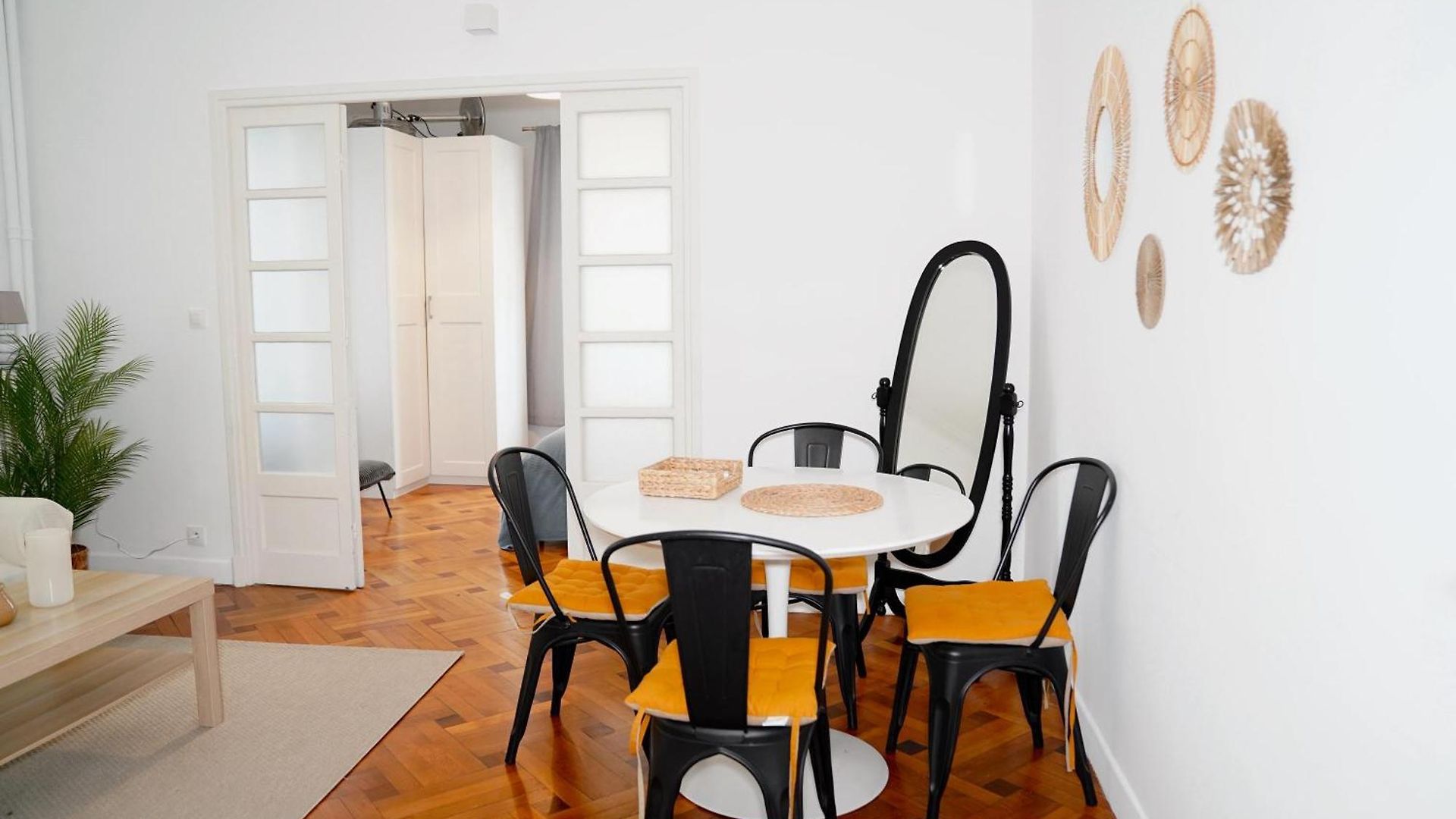 Fantastic Centra Peaceful Location *