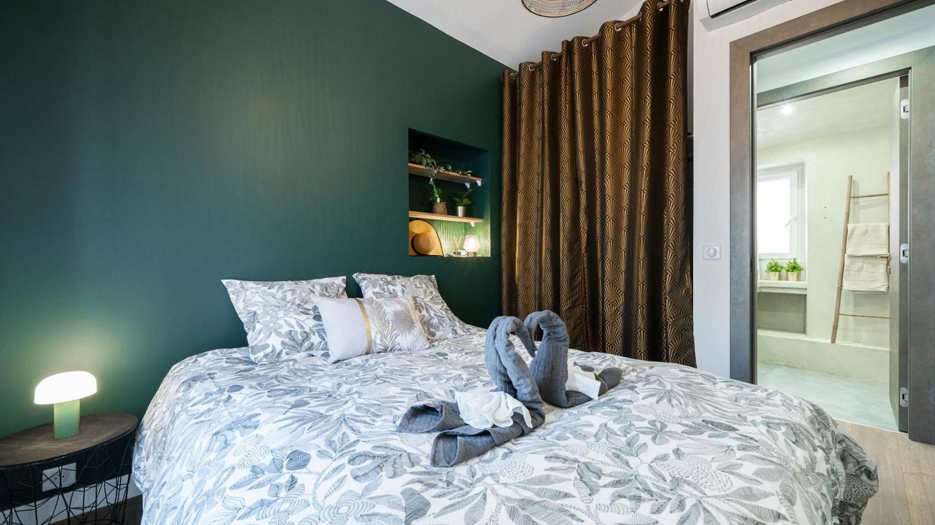 Maison Cozy Au Port De Vieux-nice Apartment *