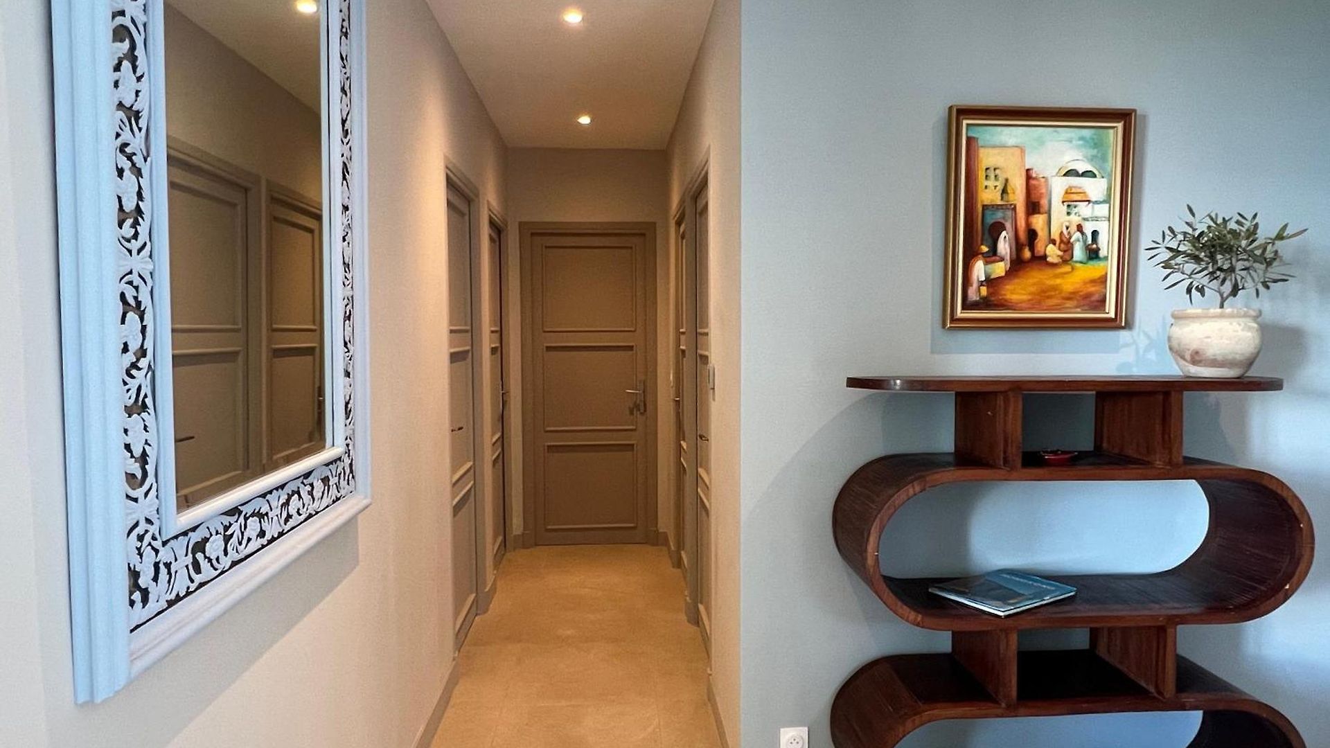 Golden Luxury And Panoramic View *