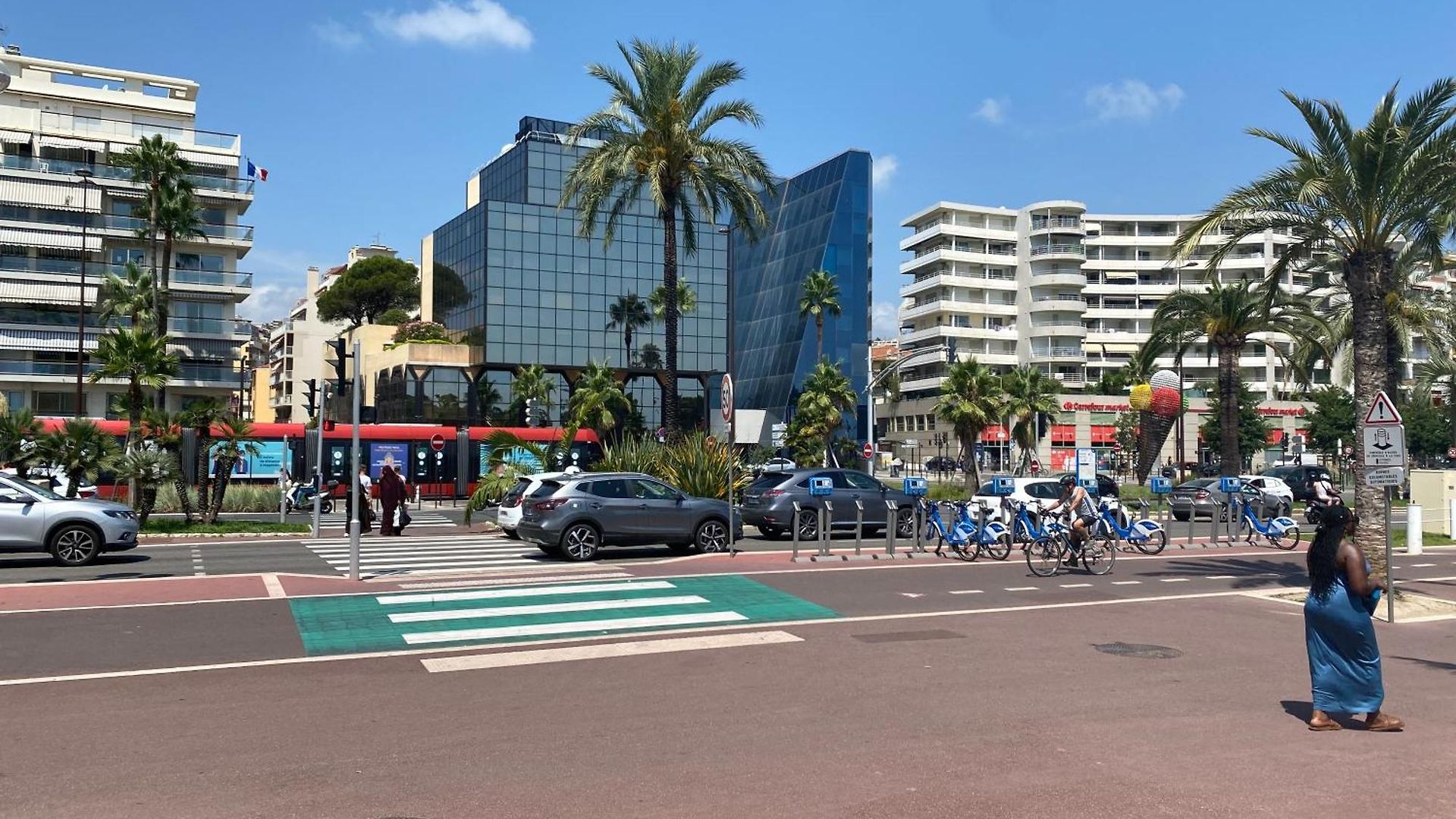 Promenade Des Californie Ac Apartment *