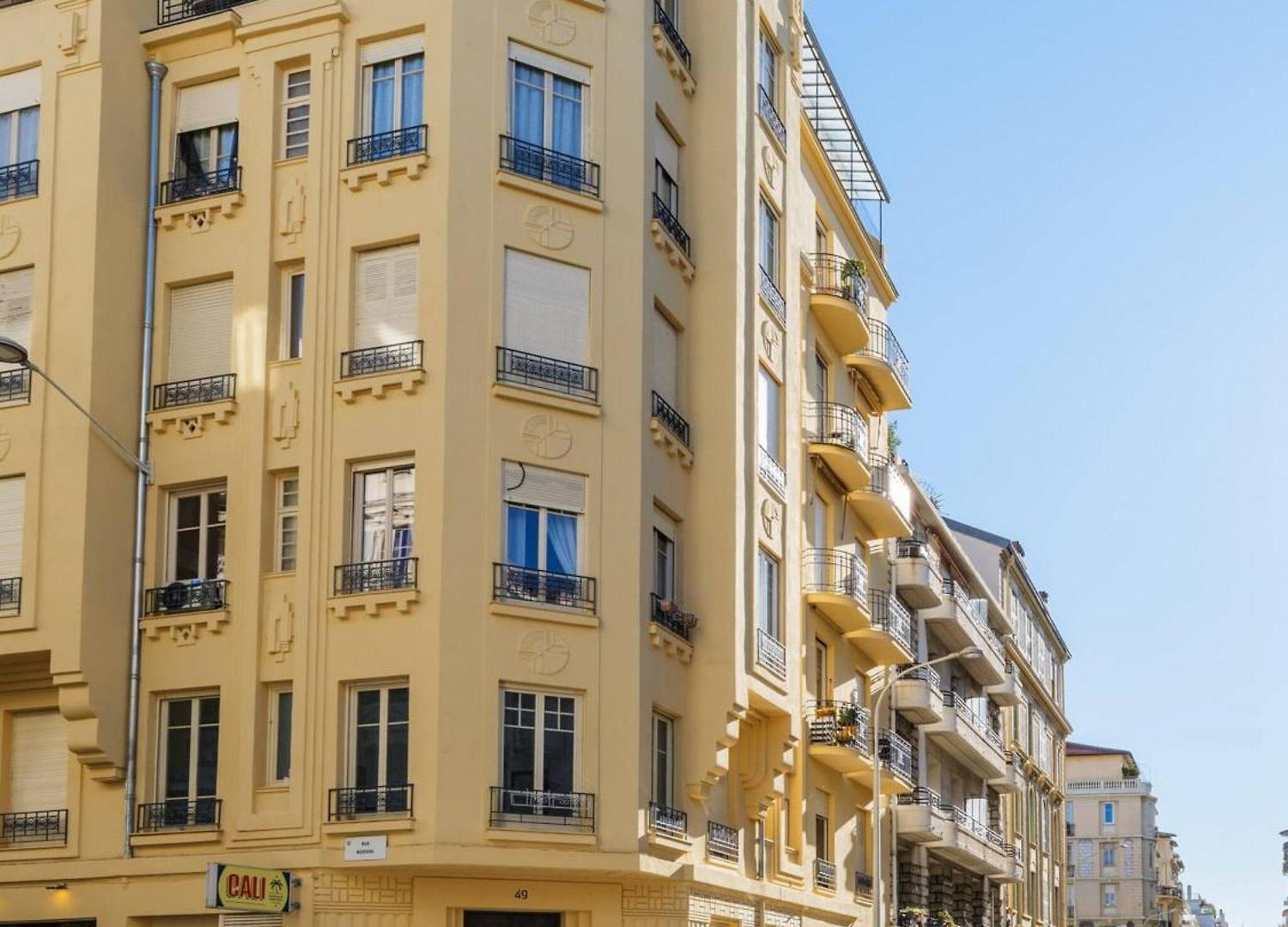 Appartement 2 Pieces Dans Le Carre D Or Nice