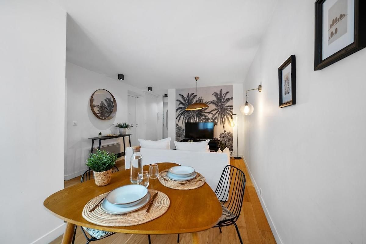 Les Palmiers, Quiet And Air-conditioned Apartment Nice