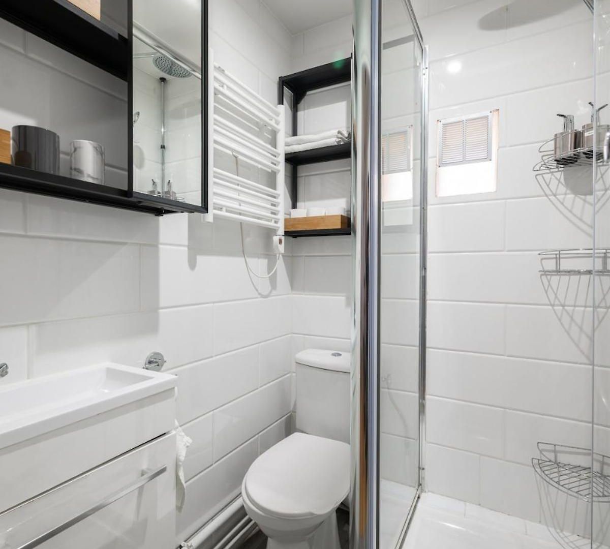 Apartment Les Palmiers, Quiet And Air-conditioned