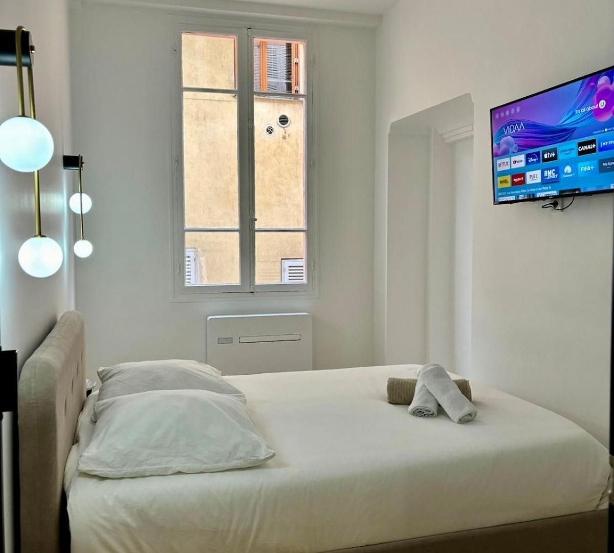 Luxueux A 2 Pas De La Mer, Vieille Apartment Nice