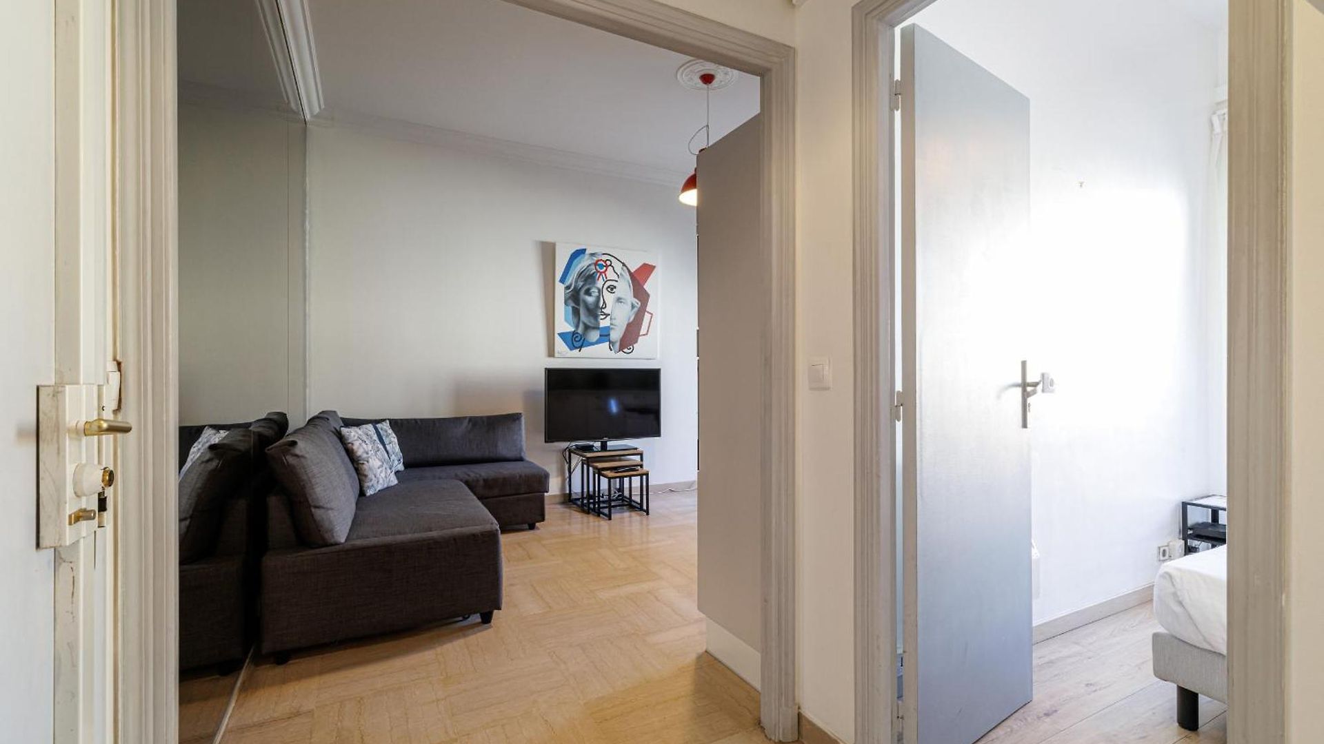 Apartment Ultra 2 Bdr - Ac & Balcony *