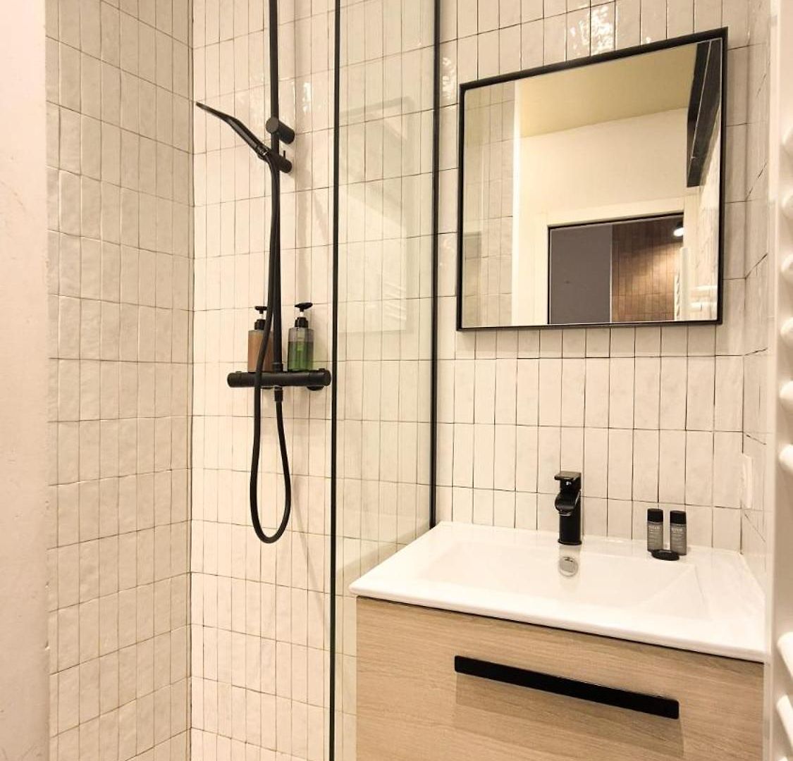 Appartement Grand Cosy Au Cœur Du Vieux-nice