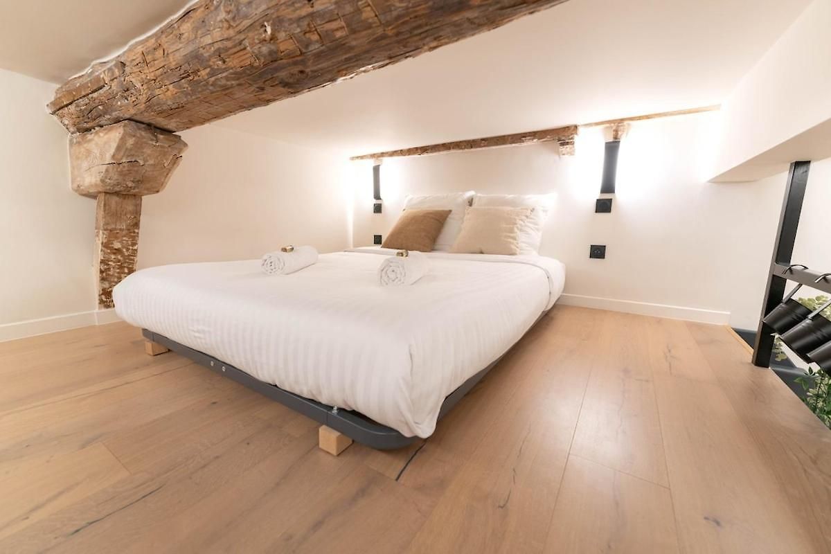 Duplex Vieux Nice, Proche Mer, Wifi, Clim