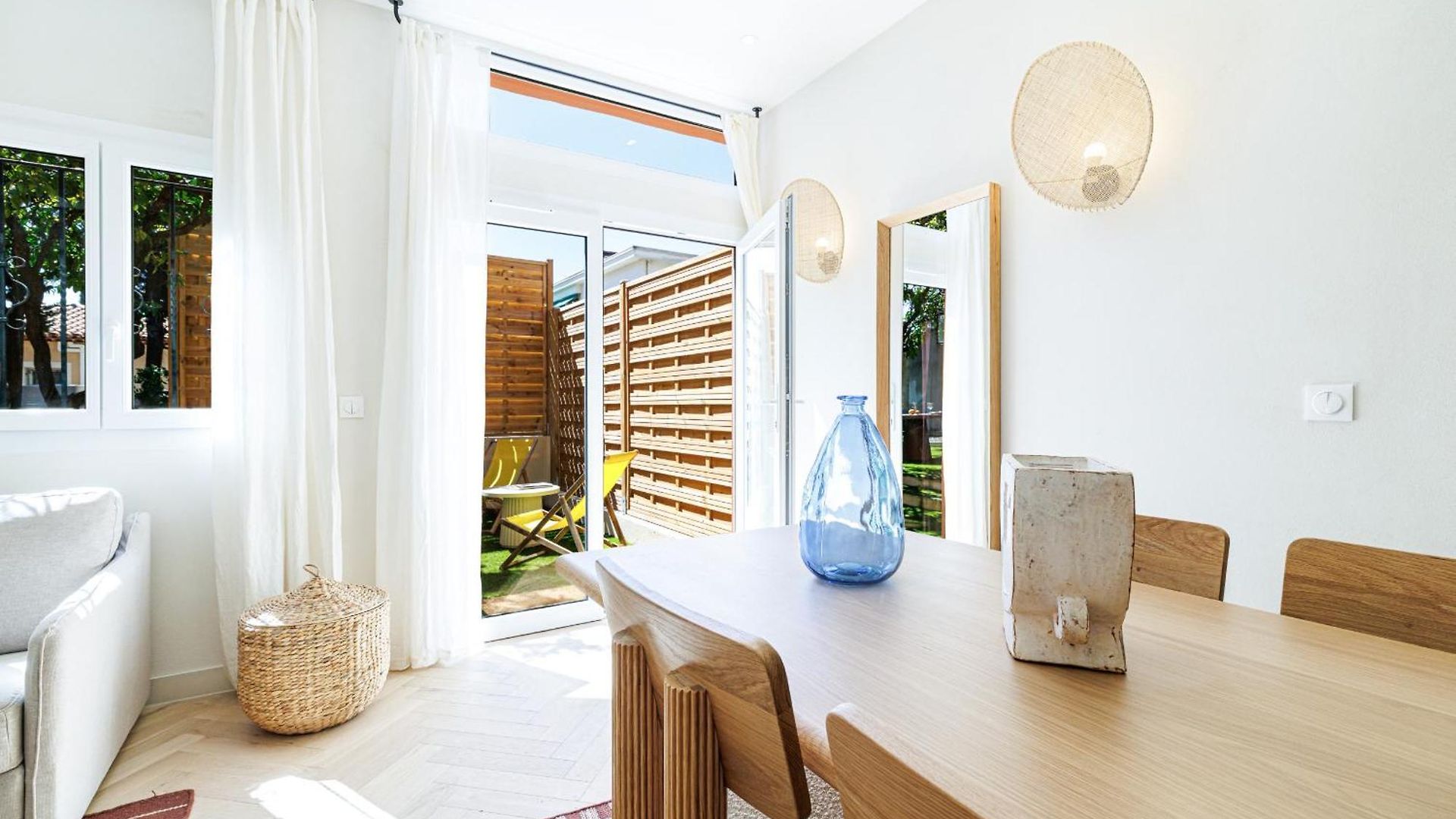 62 Carnot Lot 2 - Un Havre De Paix Climatise Avec Jardin Et Jacuzzi *