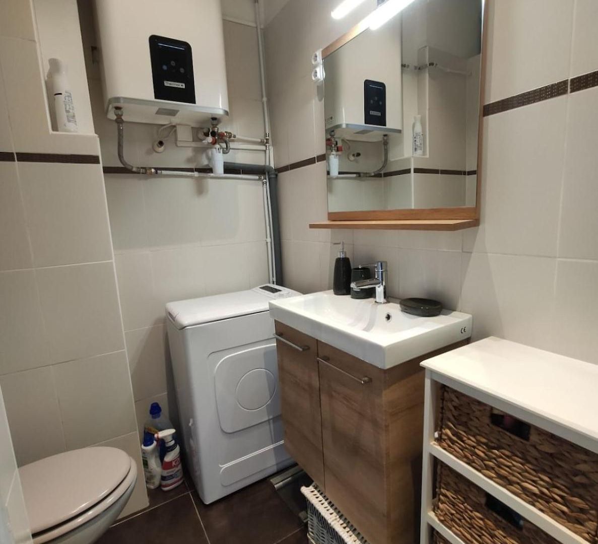 Appartement Beau à 2 Pas De La *