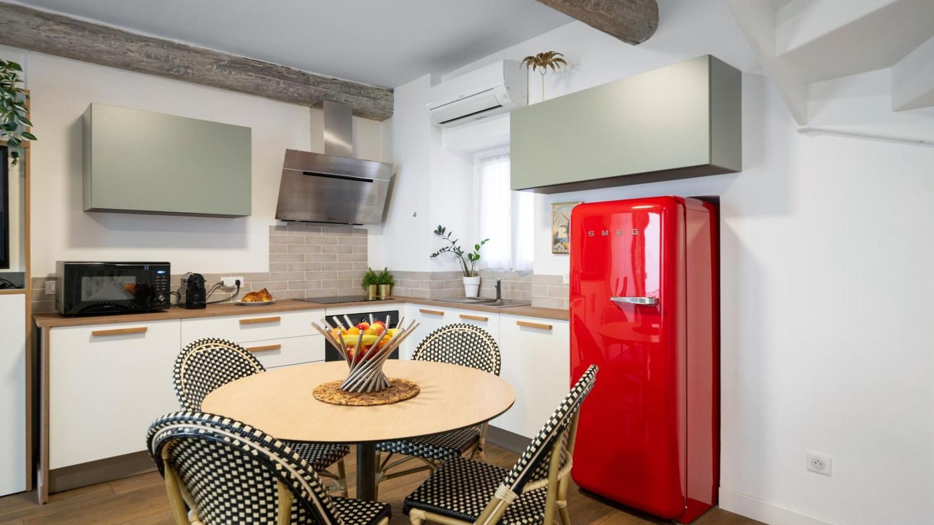 Apartment Maison Cozy Au Port De Vieux-nice Nice
