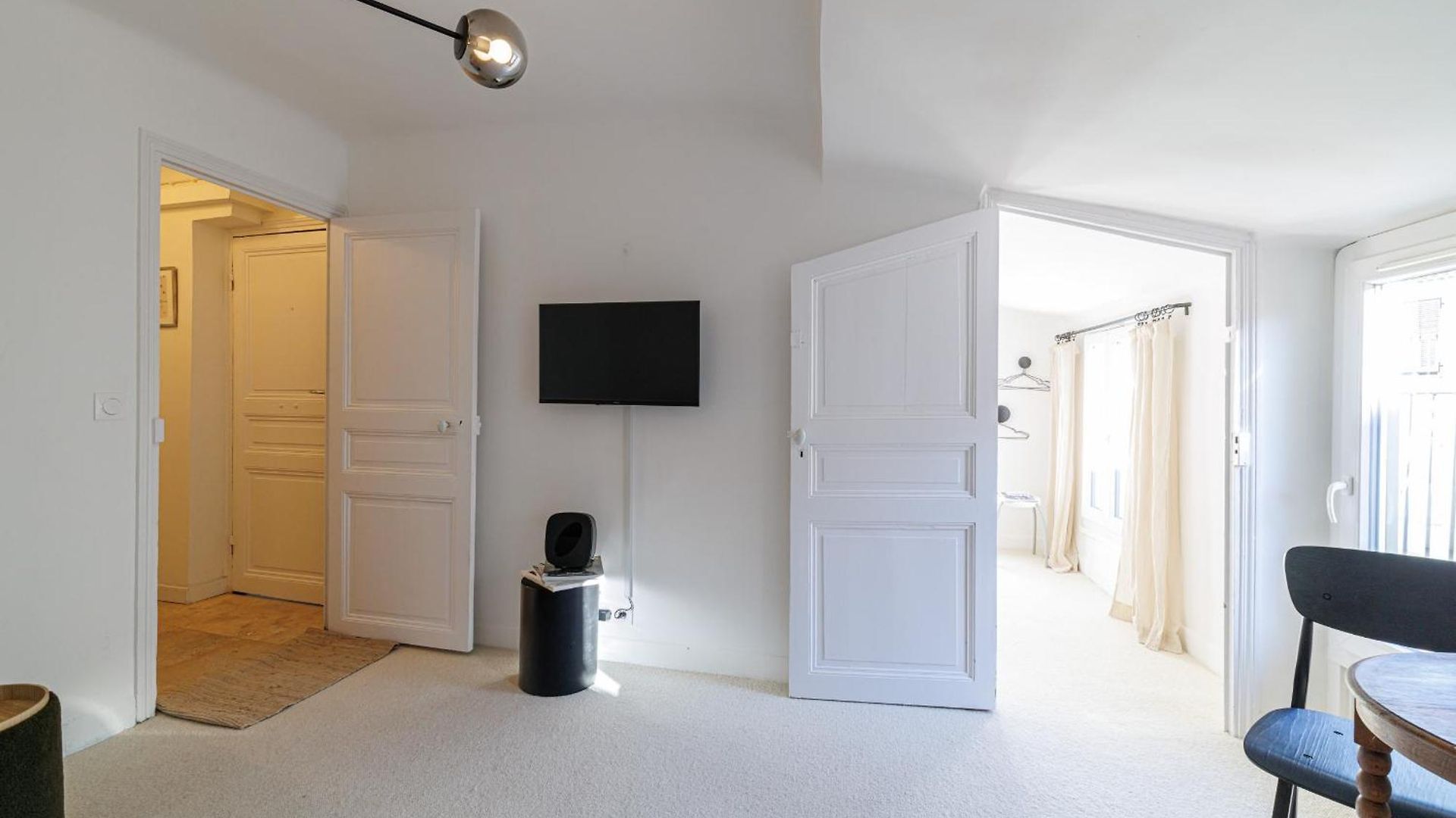 Charming Ultra 1 Bdr Nice