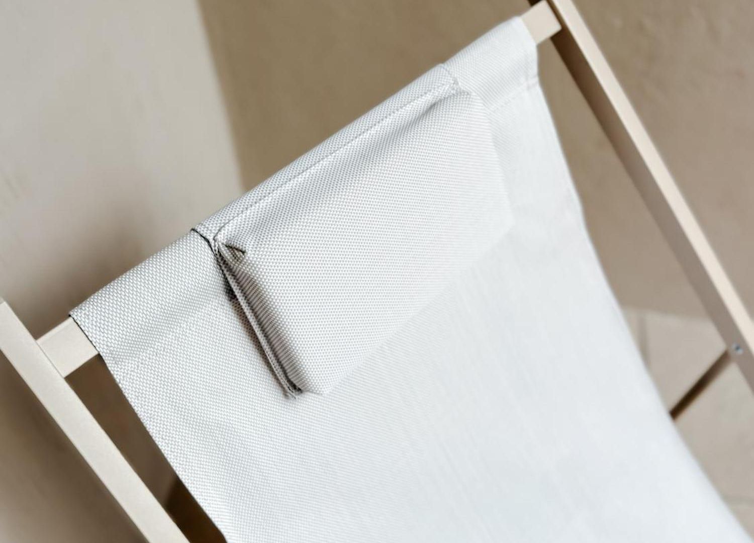 Aya - Renovated Air-conditioned Duplex With Garden