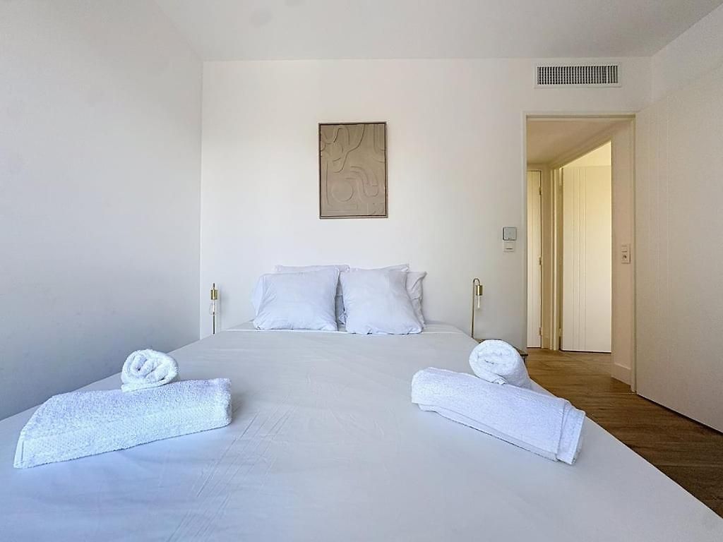 Comfort And Relaxation And Swimming Pool