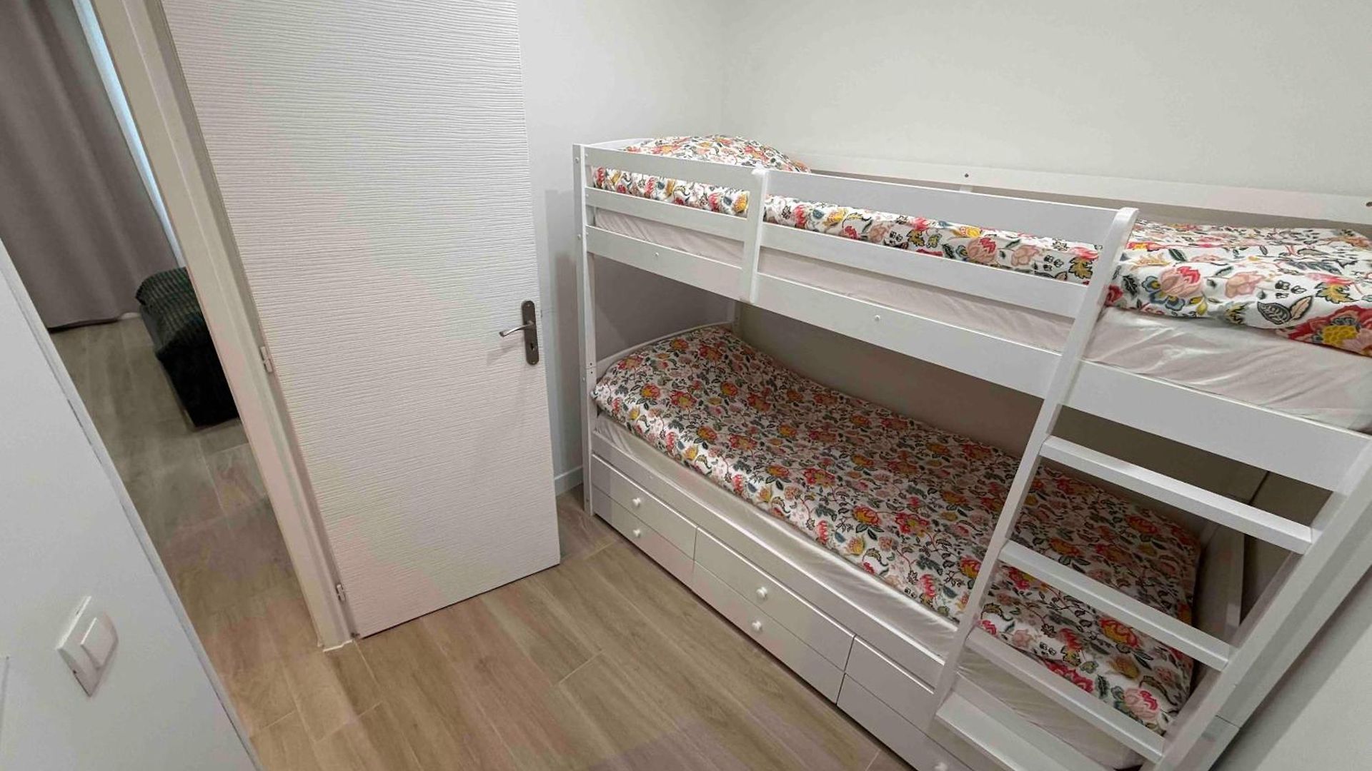 Nikaia - 2br Close To Everything *