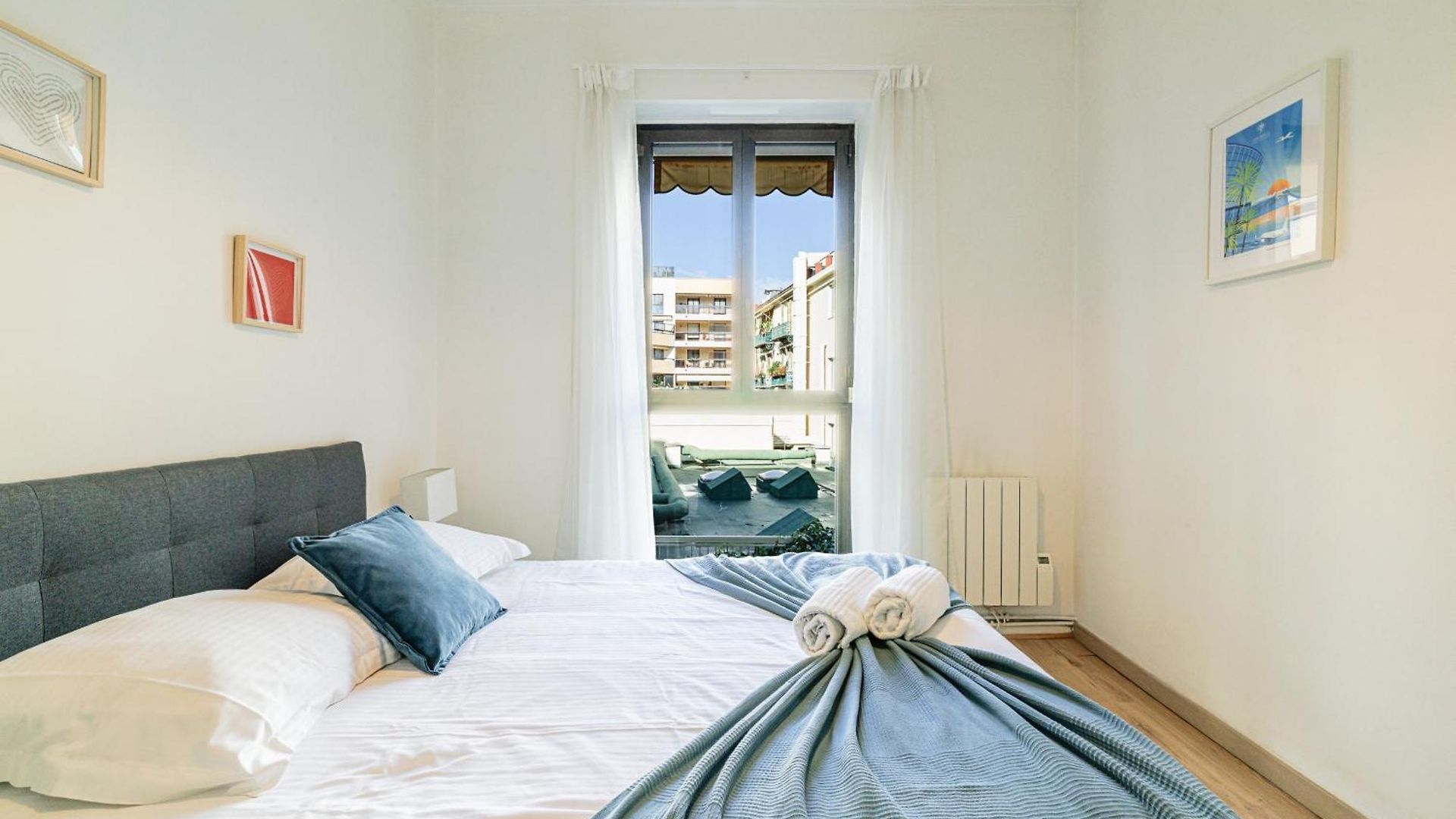 Ultra 2 Bdr - Ac & Balcony *