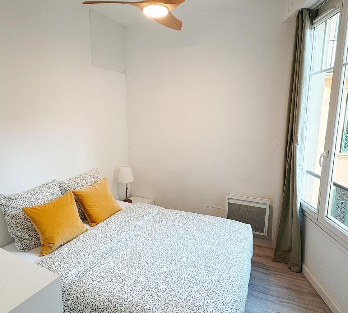 Elegant With Balcony, Apartment Nice