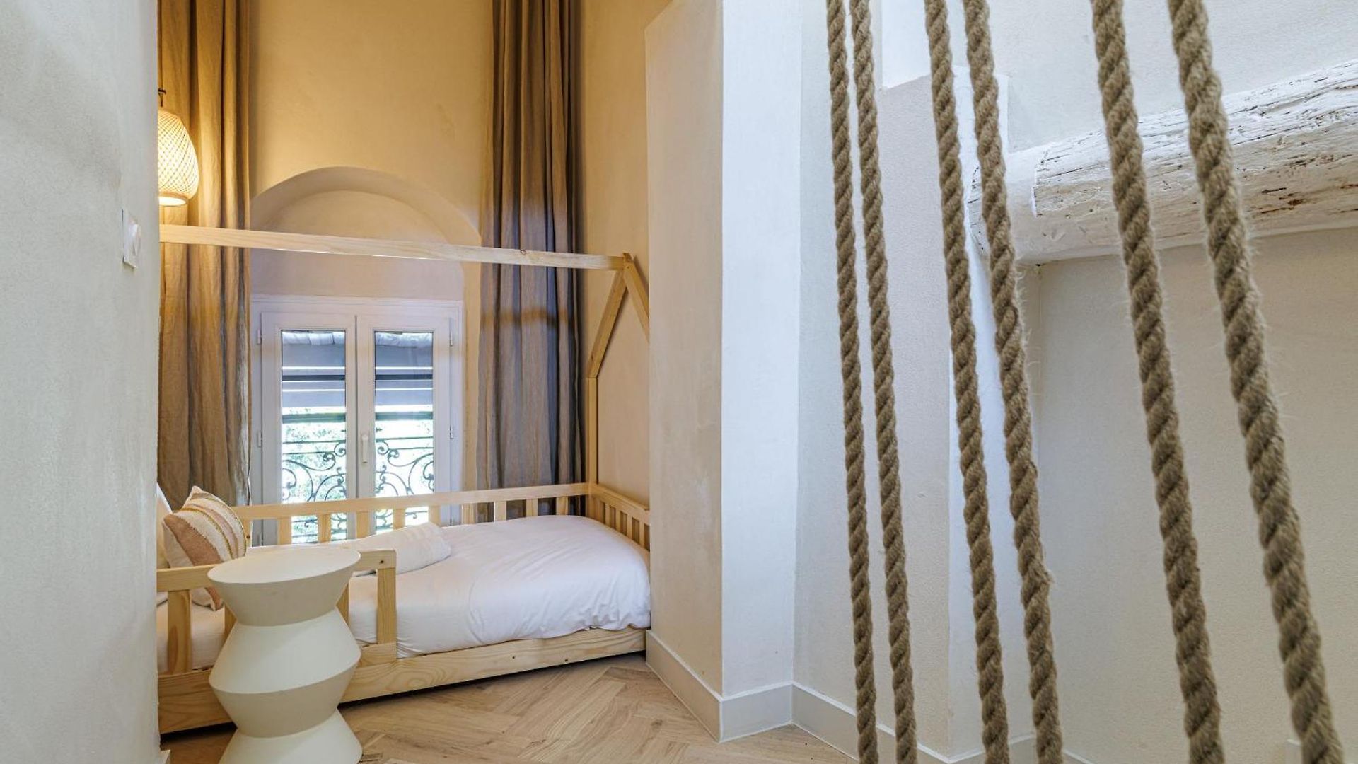 Appartement 62 Carnot Lot 7 - Duplex Atypique- Climatise - 2
