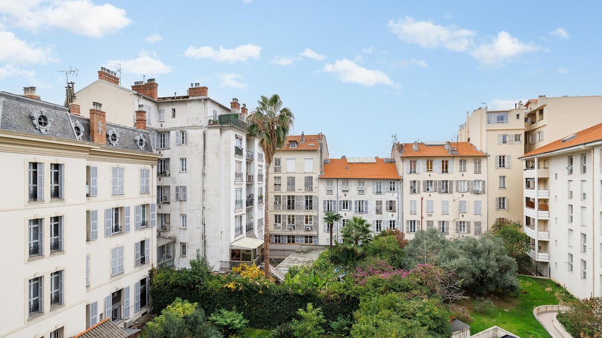 Renting - - Haussmann Luxury Sea Balcony Free Parking Nice