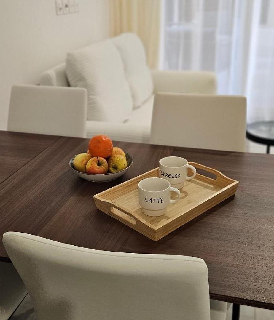Center Nice, 10min Beach, Parking, Terrace, Direct Tram Apartment