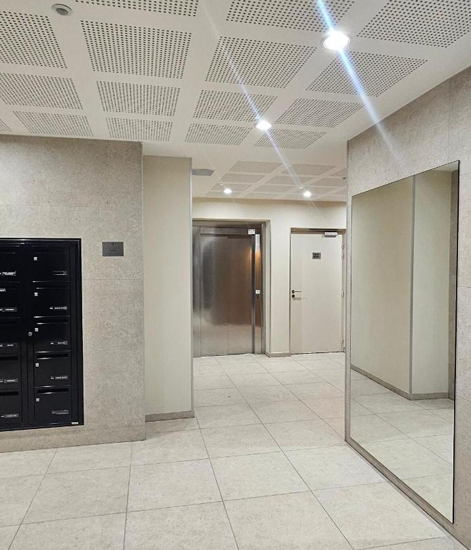 Apartment Center Nice, 10min Beach, Parking, Terrace, Direct Tram *