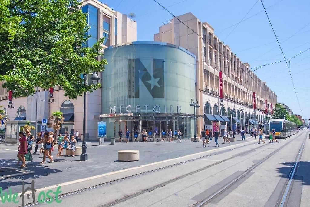 Modern & *