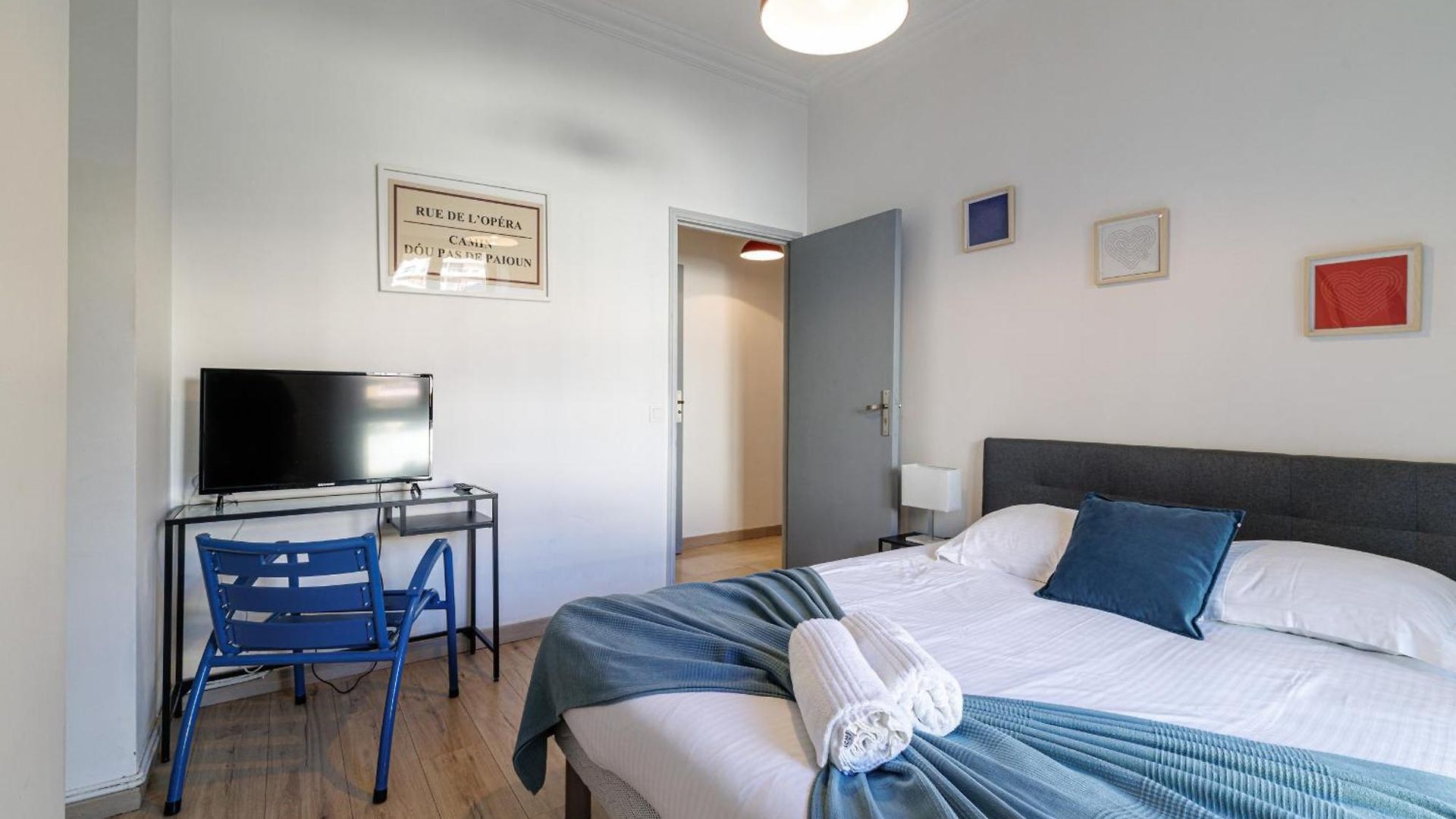 Ultra 2 Bdr - Ac & Balcony * Nice