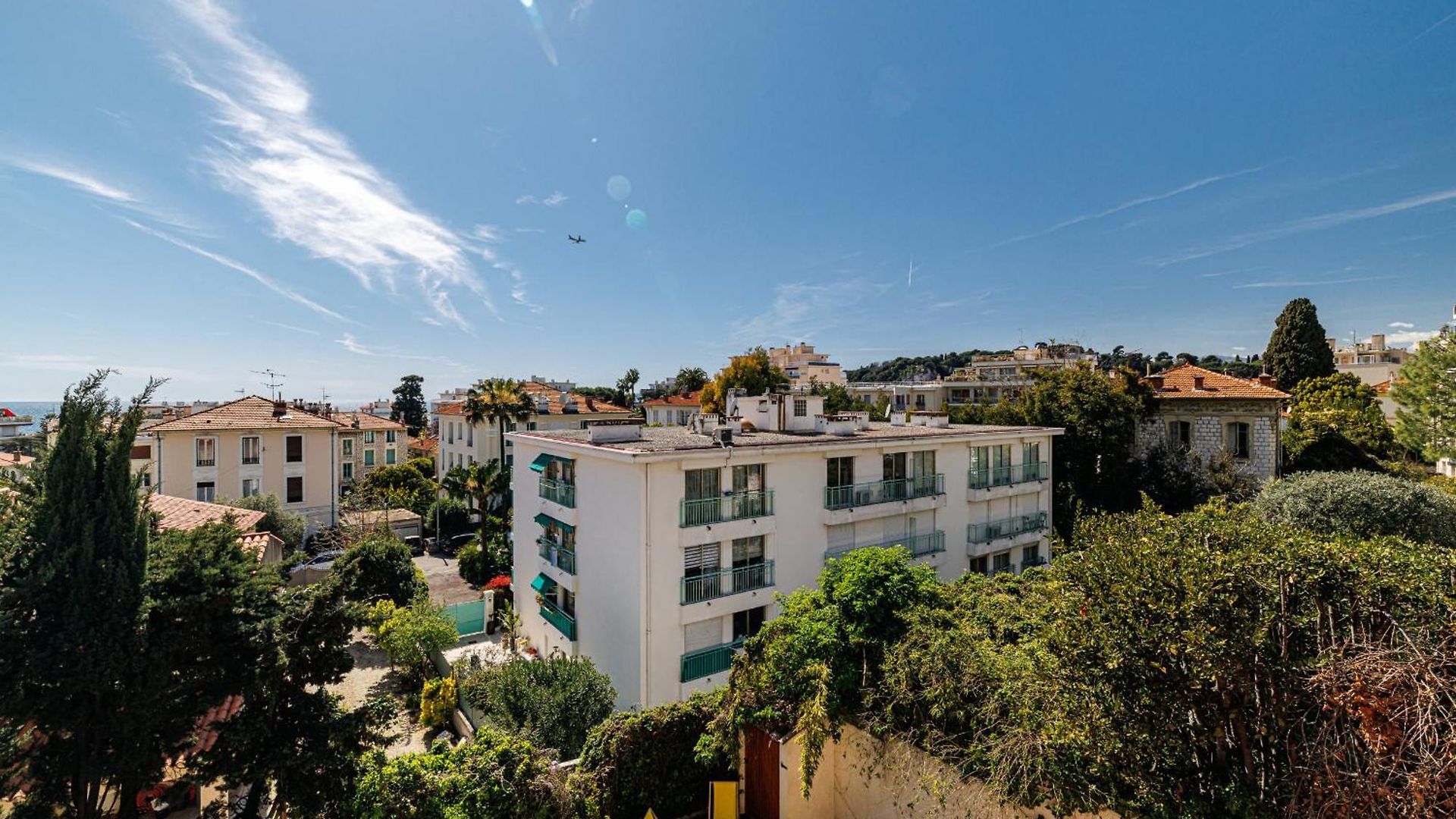 62 Carnot Lot 7 - Duplex Atypique- Climatise - 2 Appartement