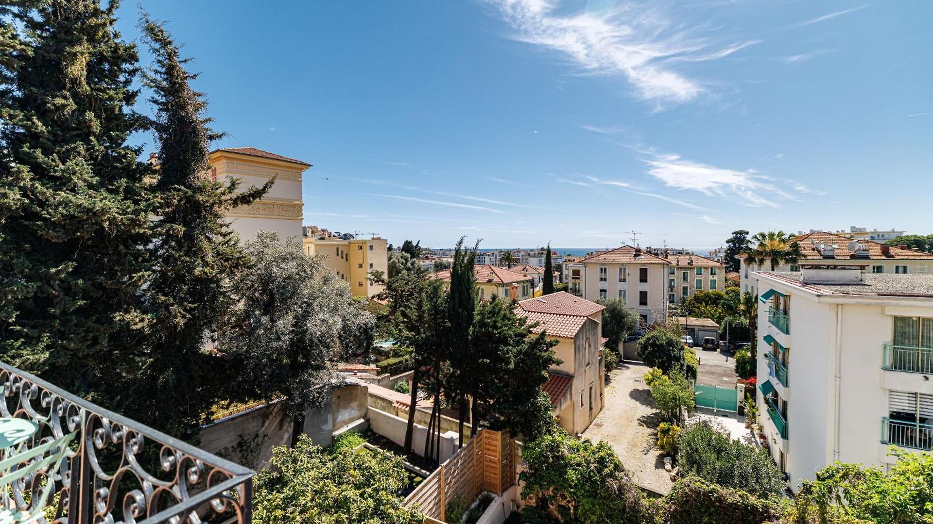 Appartement 62 Carnot Lot 7 - Duplex Atypique- Climatise - 2 *