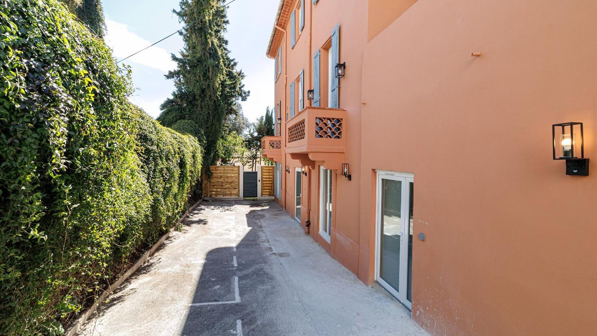 Apartment 62 Carnot Lot 2 - Un Havre De Paix Climatise Avec Jardin Et Jacuzzi *
