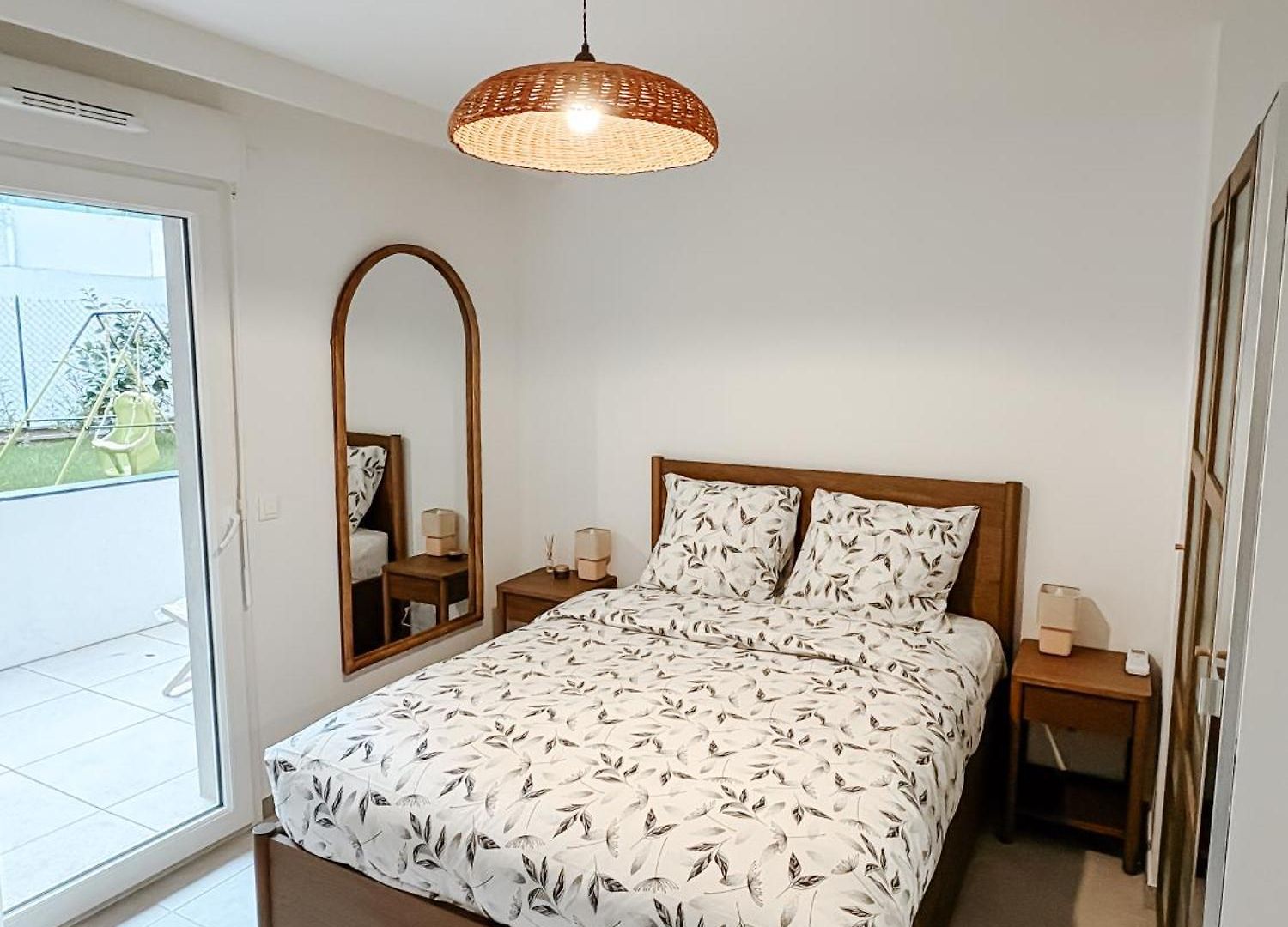 Aya - Renovated Air-conditioned Duplex With Garden * Nice