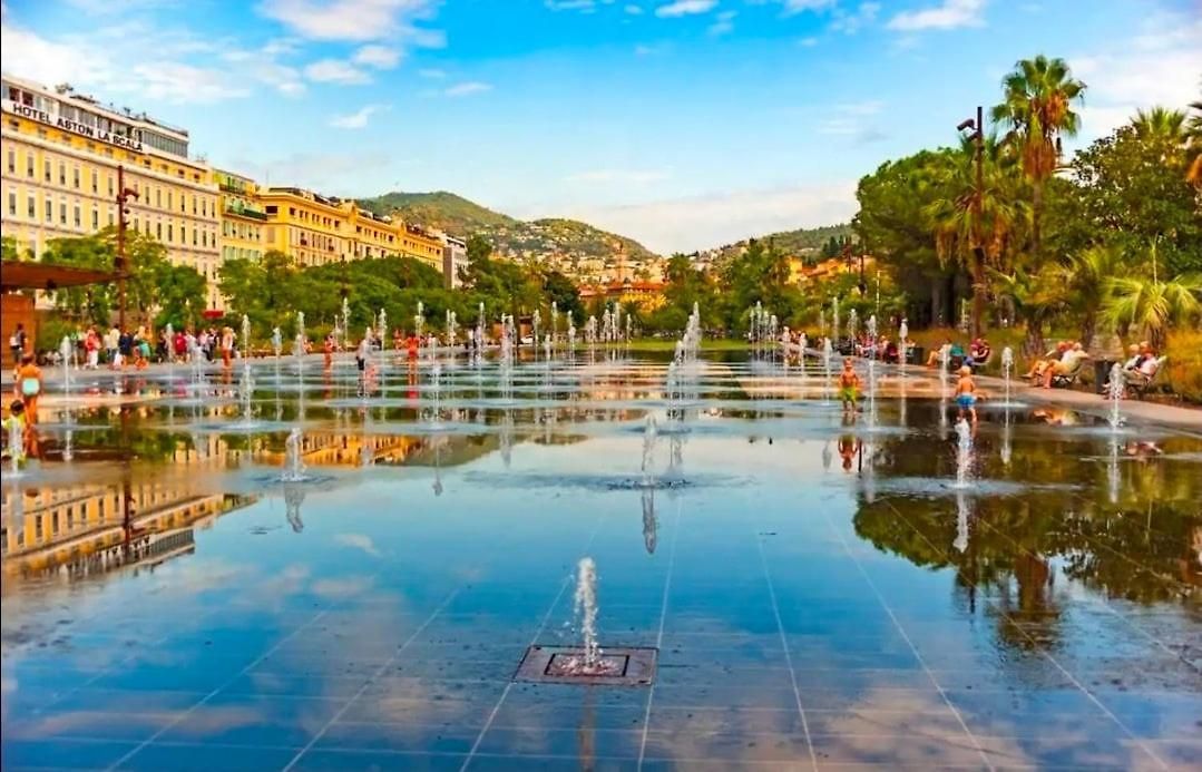 Center Nice, 10min Beach, Parking, Terrace, Direct Tram * Nice