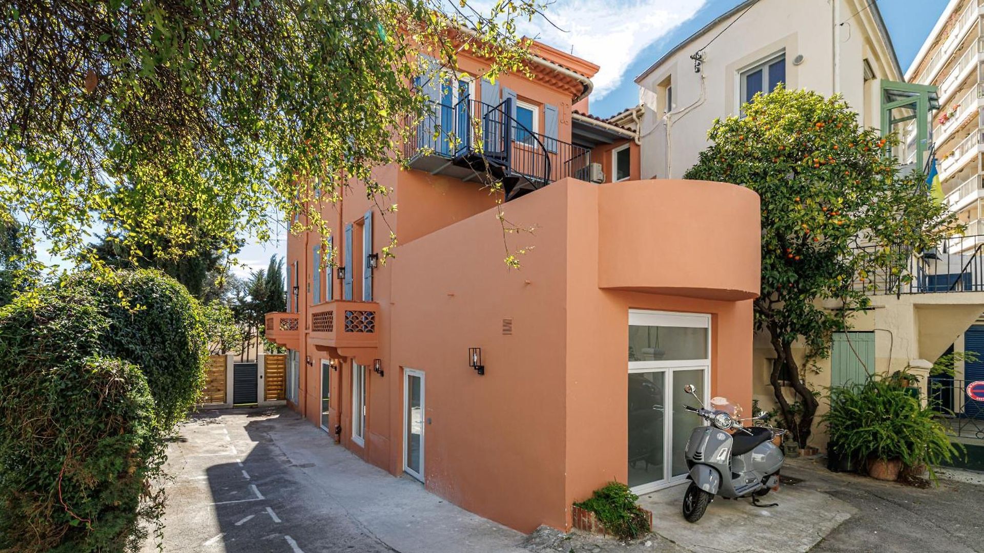 62 Carnot Lot 7 - Duplex Atypique- Climatise - 2 Appartement