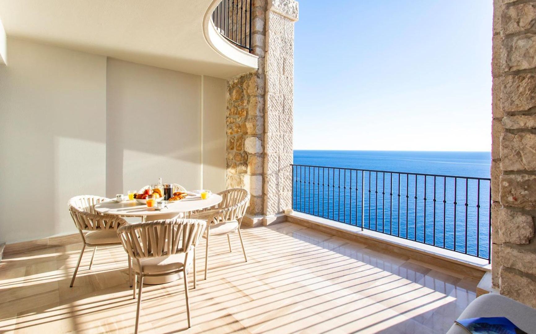 #22 Staywizus - Duplex Panoramic Sea View 2bdr, Ac, Swimpool, Parking, Petanque