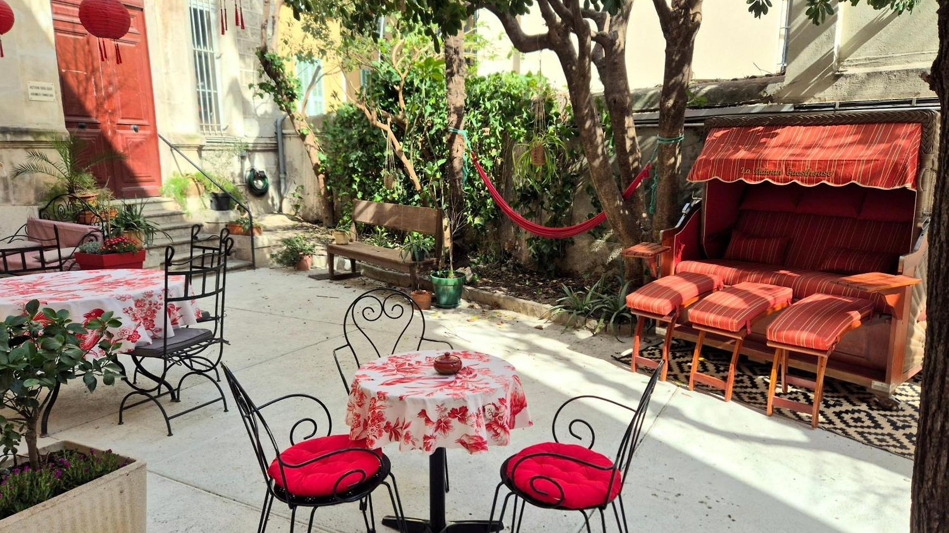 La Maïoun Auberge de jeunesse *