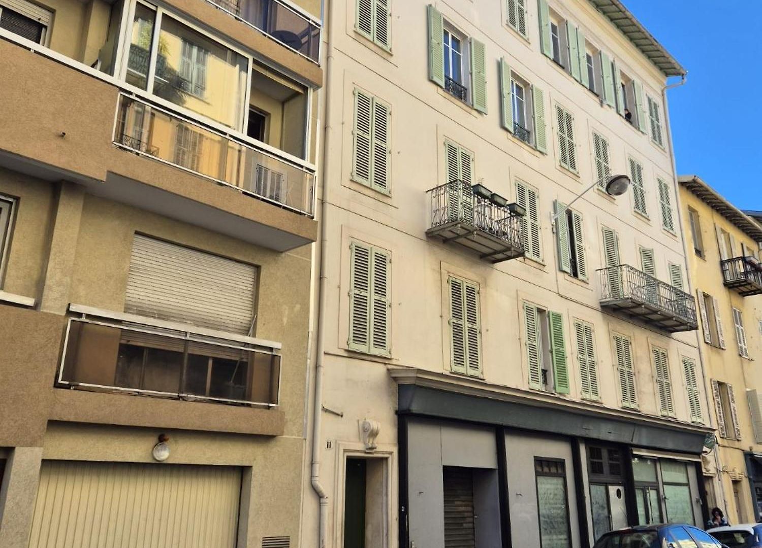 Plein Centre Climatisé Et Spacieux Avec Grande Terrasse Sur Le Toit à Appartement