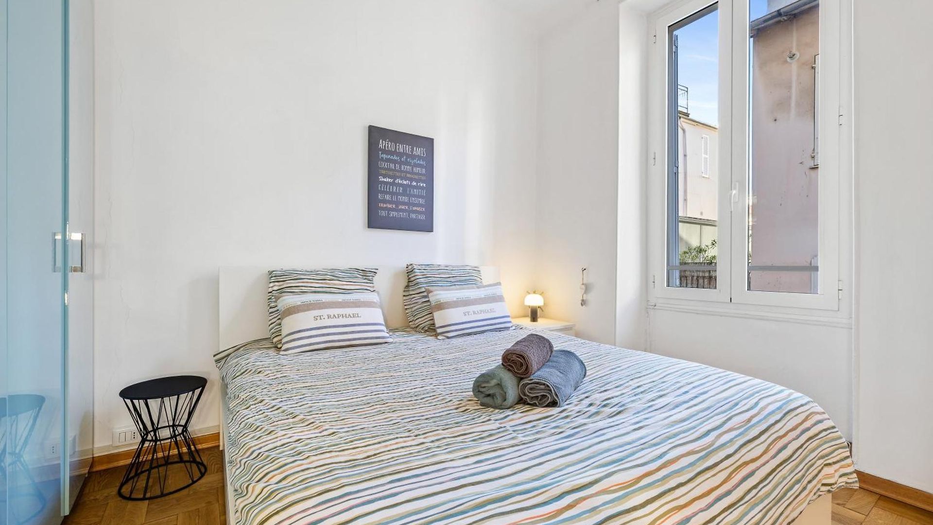 Apartment Renting - Grimaldi - Golden Square Location Fully Equiped