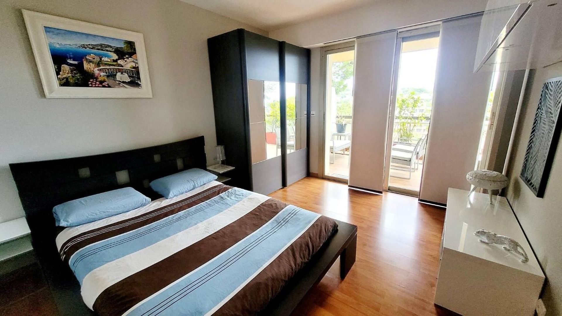 Duplex Apartment, Sea View And Swimming Pool Apartment