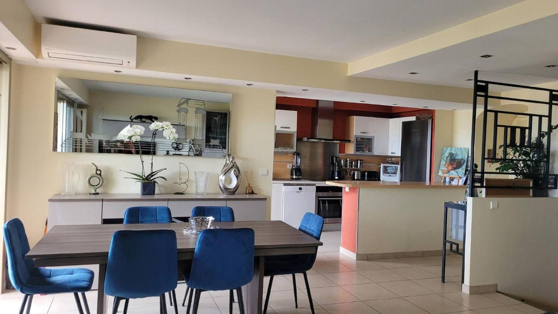 Apartment Duplex Apartment, Sea View And Swimming Pool