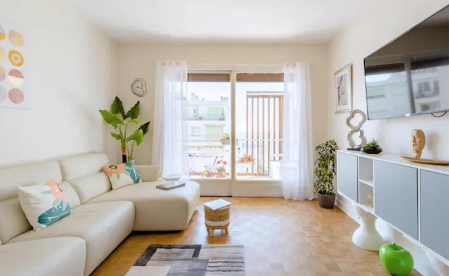 Appartement 2bed 2bath Sea View Promenade Bright & Spacious! Bravostaysriviera *