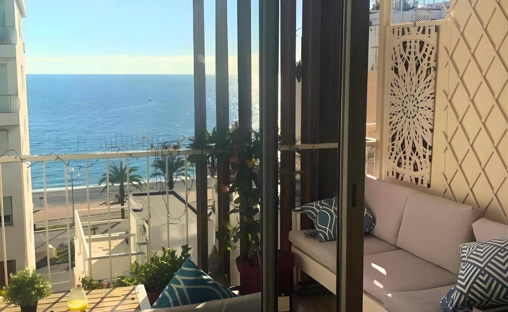 2bed 2bath Sea View Promenade Bright & Spacious! Bravostaysriviera