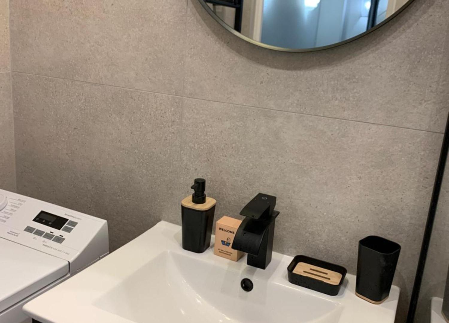 Appartement élégant T2 Au Calme Nice