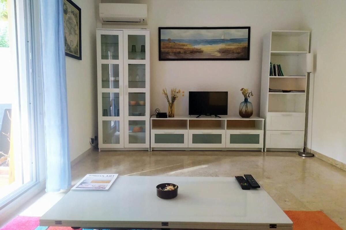 Secret Garden, Ideal For 2,large Terrace Apartment Nice