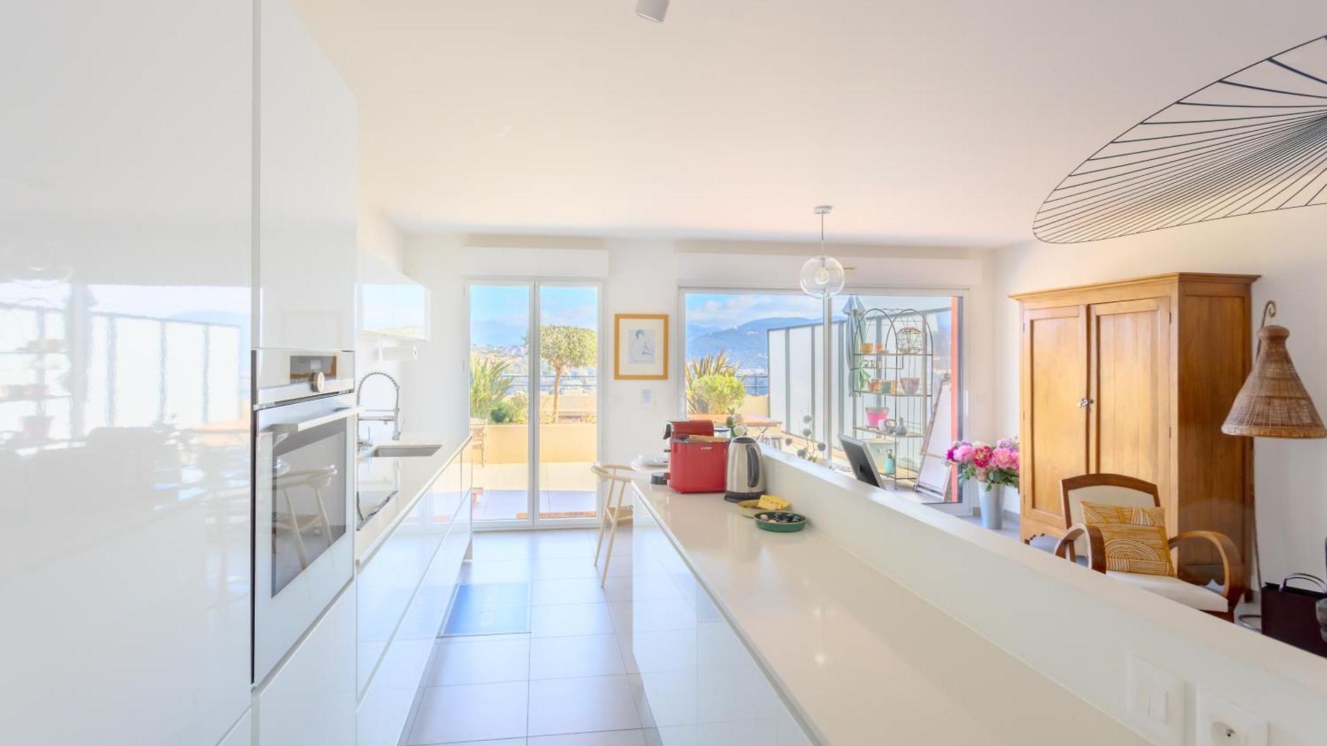 Hill A Terrasse 130m2, Vue Panoramique, Piscine, Parking Prive, Climatisation, Wifi *