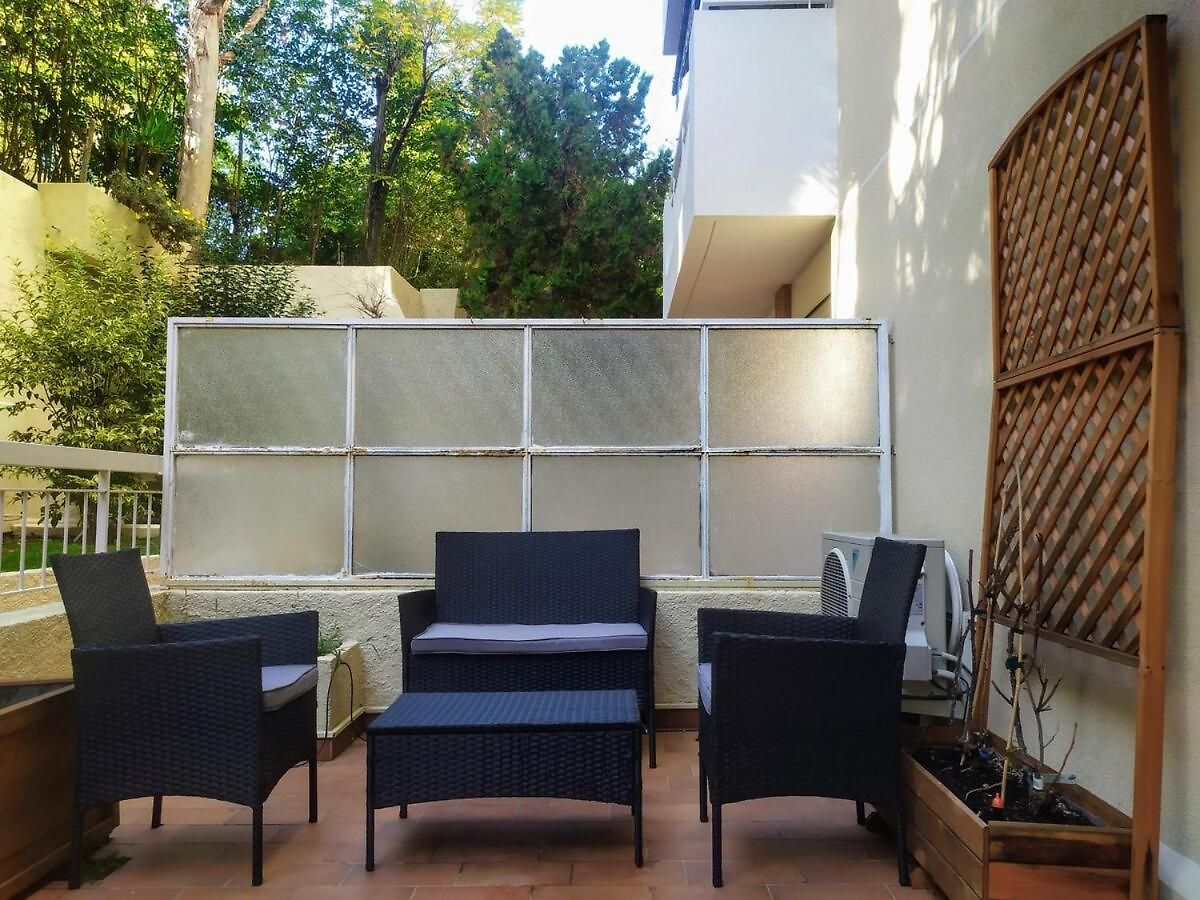 Secret Garden, Ideal For 2,large Terrace Apartment