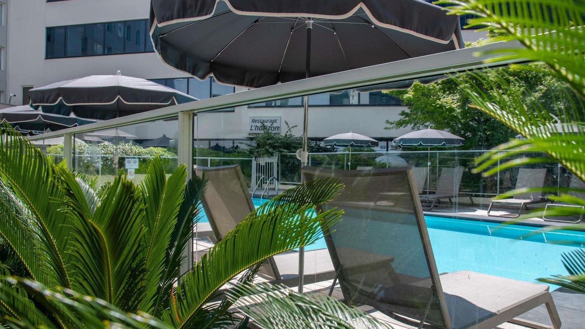 Ibis Styles Aéroport Arenas Hotel