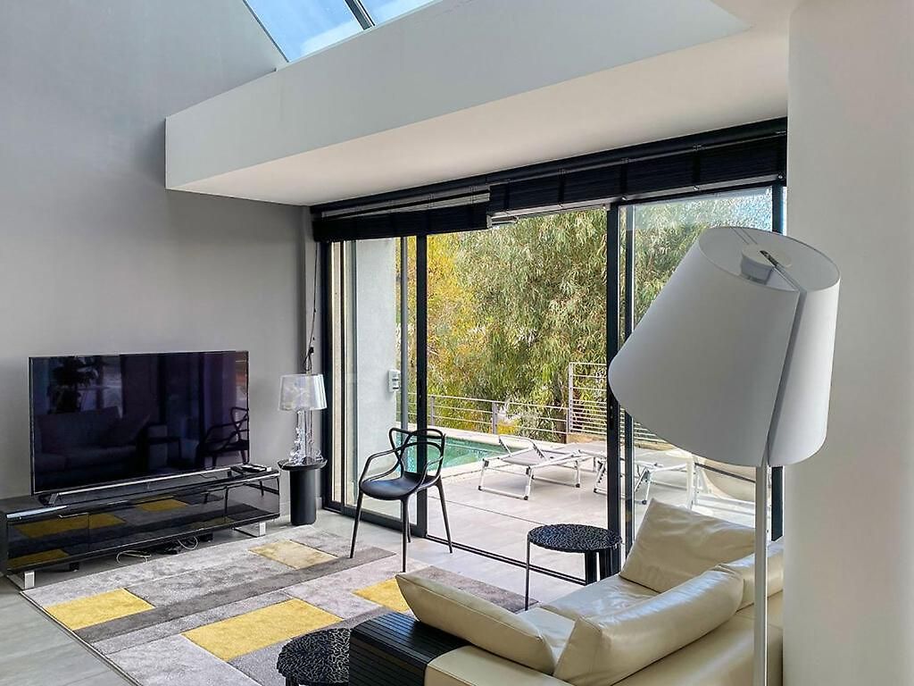 Location - 5* St Pancrace Nice