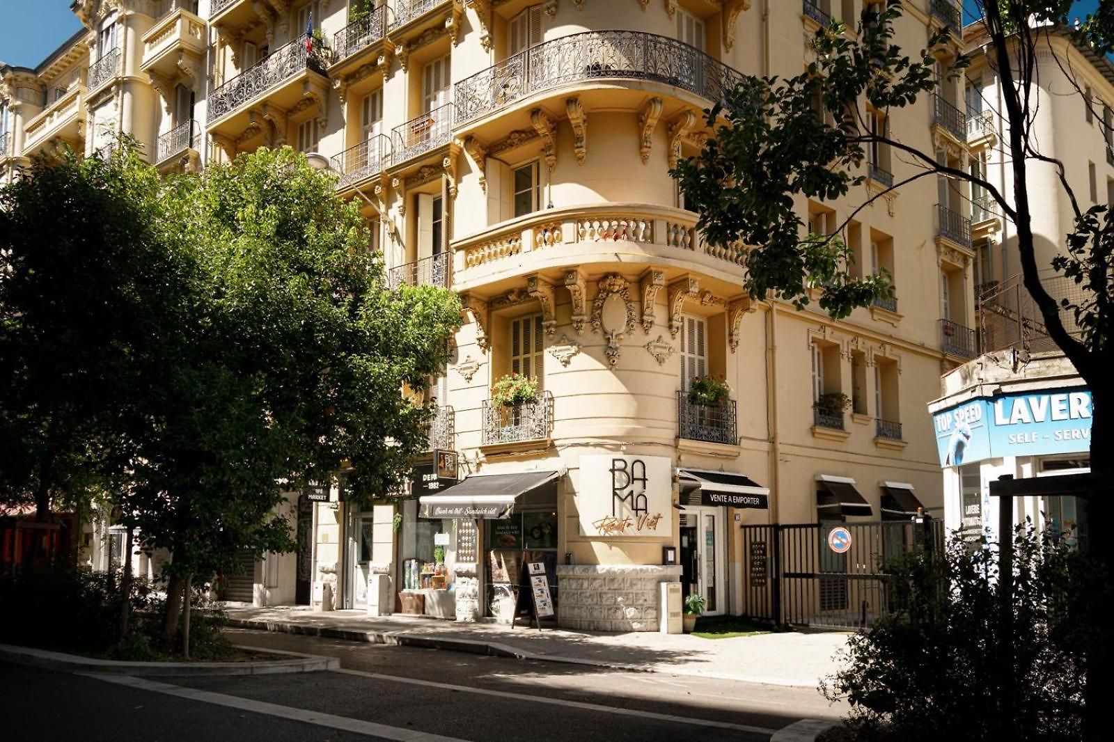 2 Climatisées Au Carré D Or à 5 Min Des Plages Et De La Promenade Des Dans Un Environnement Calme *