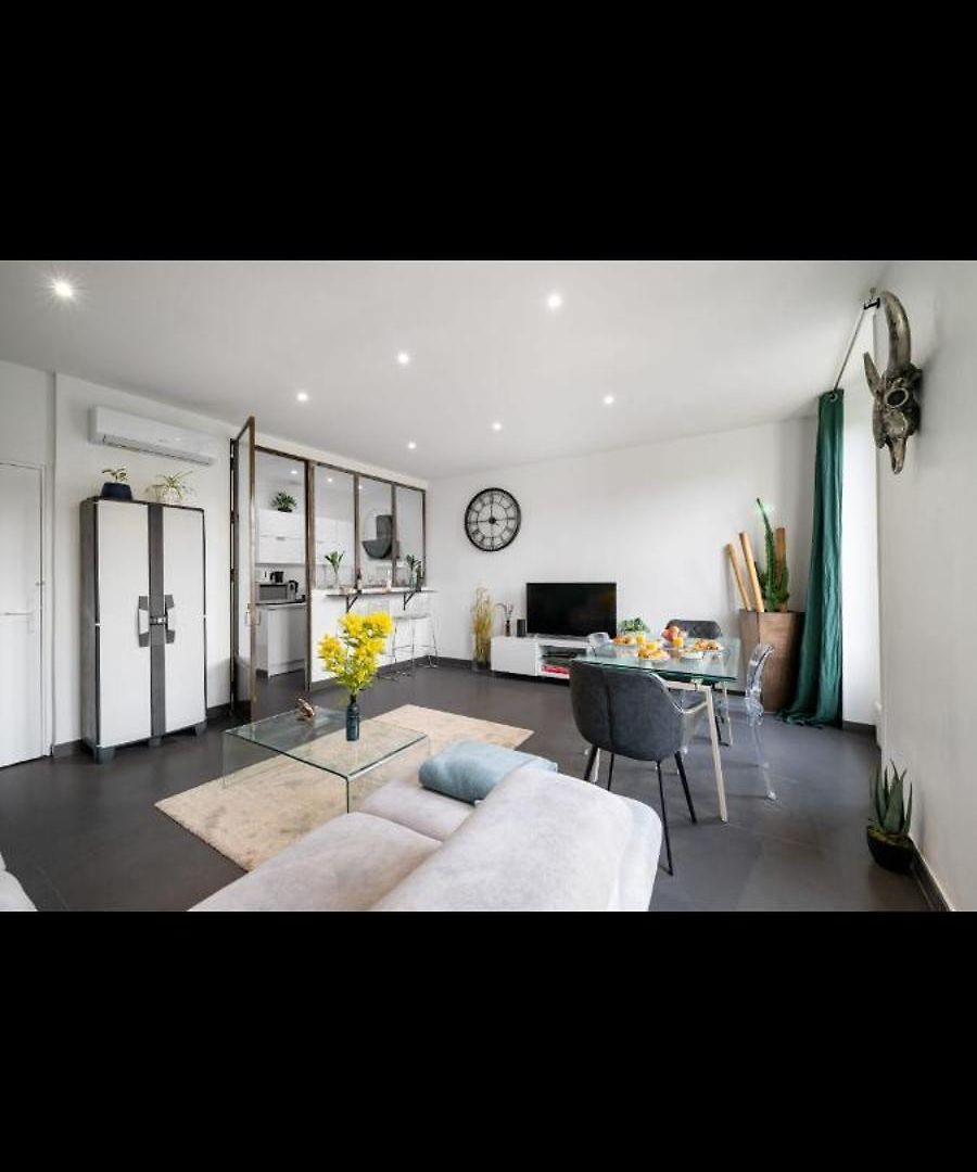 Super Au Cœur De Nice! Bonnes Appartement